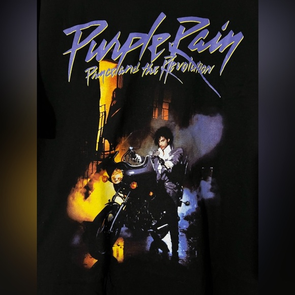 The Prince Estate Official and Approved Prince Purple Rain Cover T-Shirt - Picture 2 of 6